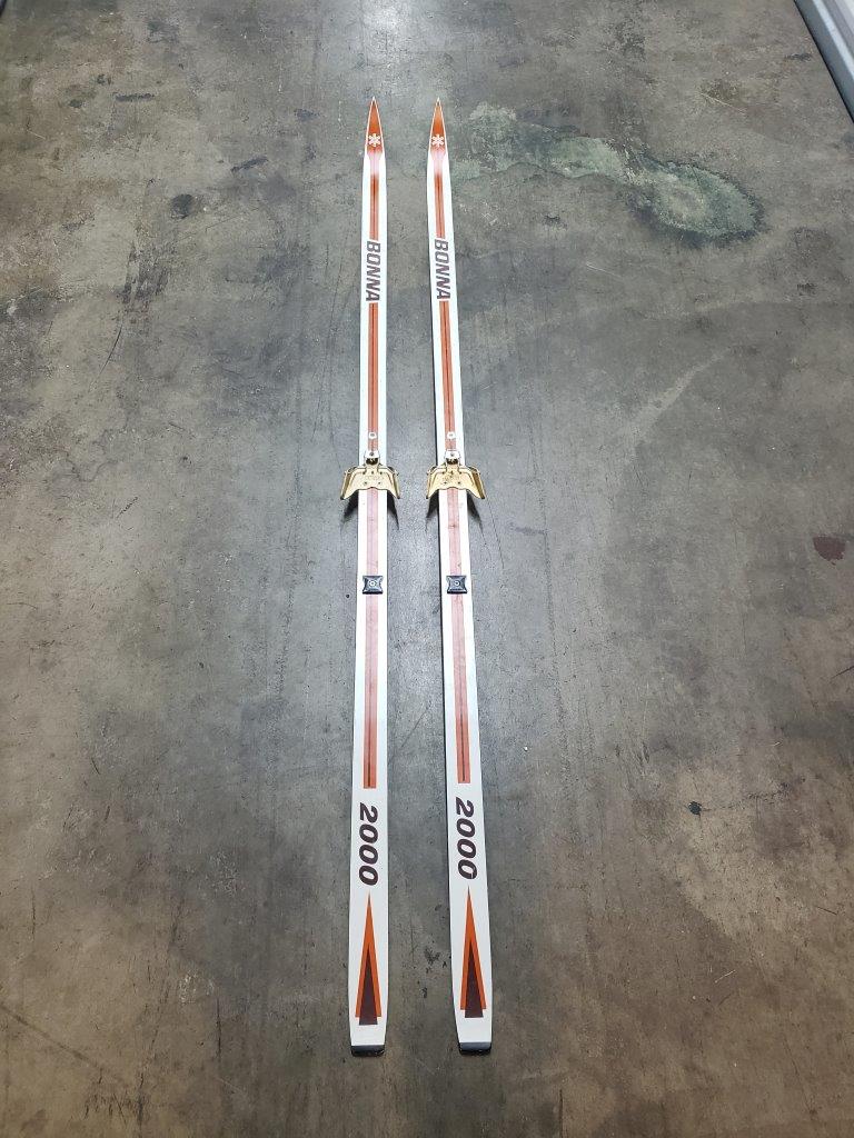 Bonna Model 2000 Cross Country Snow Skis 79" 205cm Hickory Norway reliable