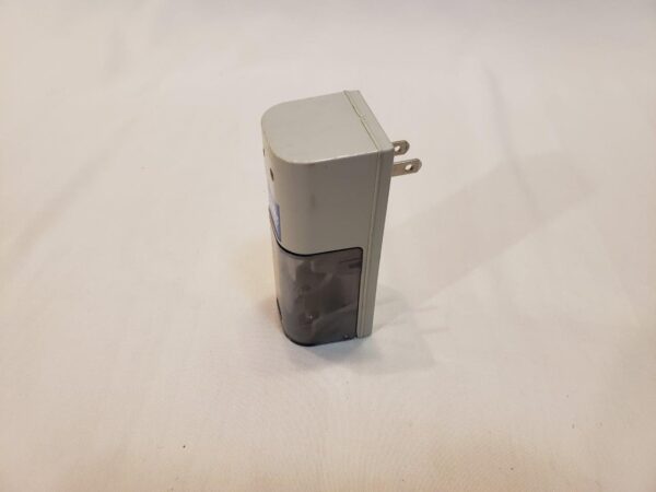 Samsonite Energy AA Rechargeable Battery Charger - Image 4