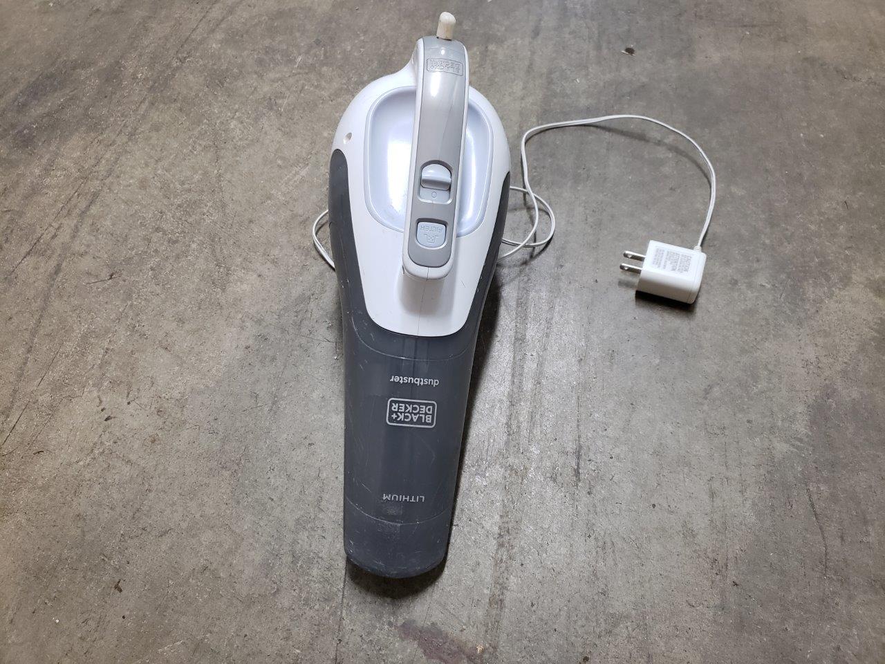 Black & Decker Genuine Dustbuster Charger model S003AQU1500015 manual -  free stuff - craigslist